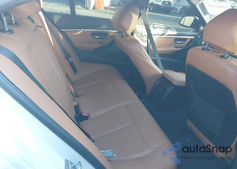 2018 BMW 340I xDrive z USA, uszkodzony, nr VIN WBA8B7C58JA585996